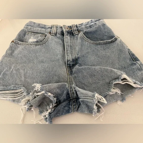 Women's Distressed Cotton: On High Rise Denim Shorts - Picture 2 of 9
